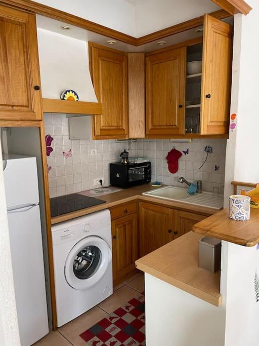 Studio A Sanary-Sur-Mer Avec Balcon A 200M Du Port 외부 사진